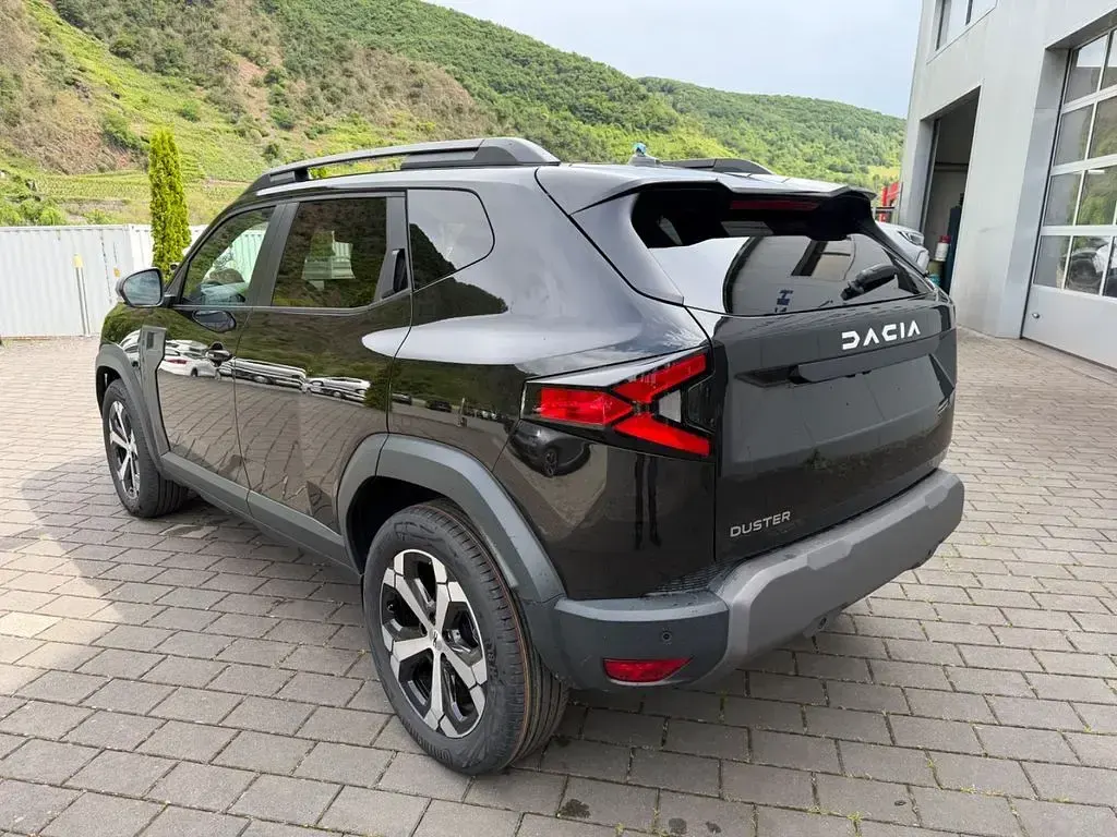Neu Dacia Duster Journey 122 PS (89 kW) 2026 Schwarz SUV