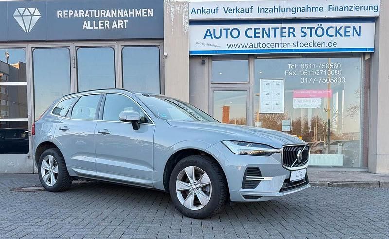 Gebraucht Volvo XC60 Core 197 PS (144 kW) 2024 Grau SUV