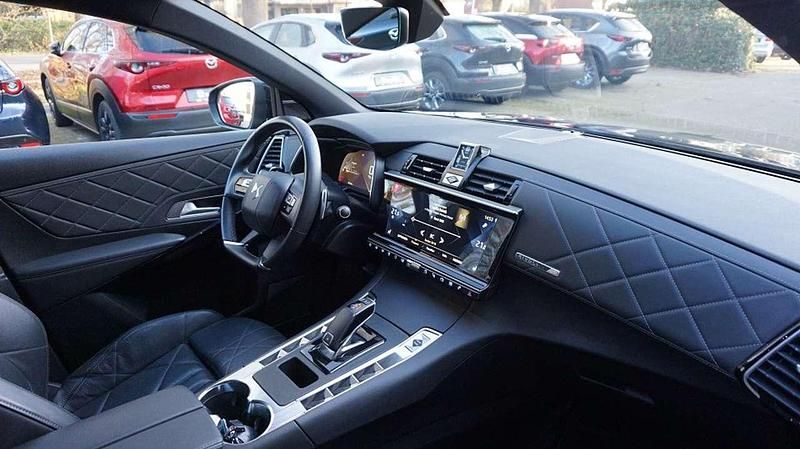 Gebraucht DS Automobiles DS7 Crossback So Chic 179 PS (131 kW) 2020 Farbe encreblau oder dark blu SUV