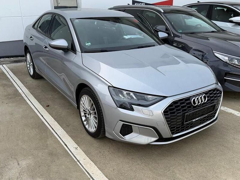Gebraucht Audi A3 Advanced 150 PS (110 kW) 2022 Florettsilber metallic Limousine