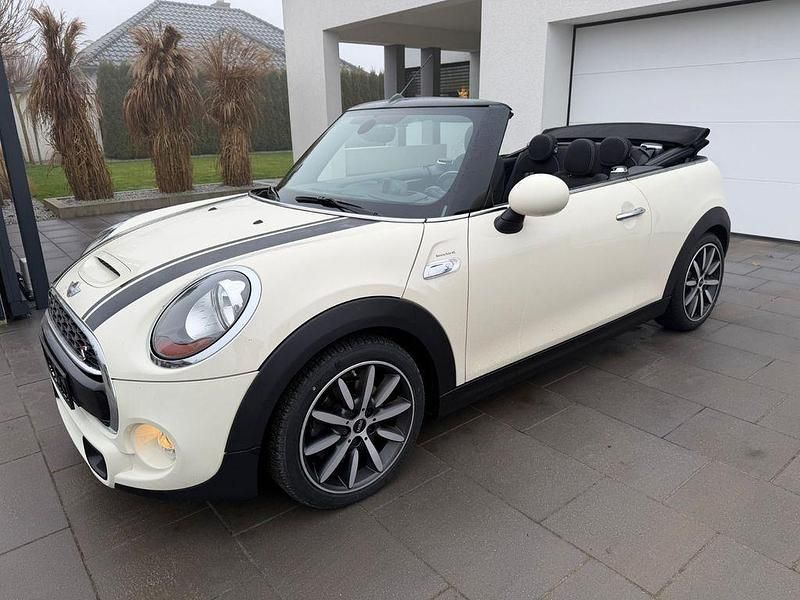 Weiß Gebraucht 2016 Mini Cooper S Kleinwagen | 14.500 € (Guter Preis) - Bild 1/4