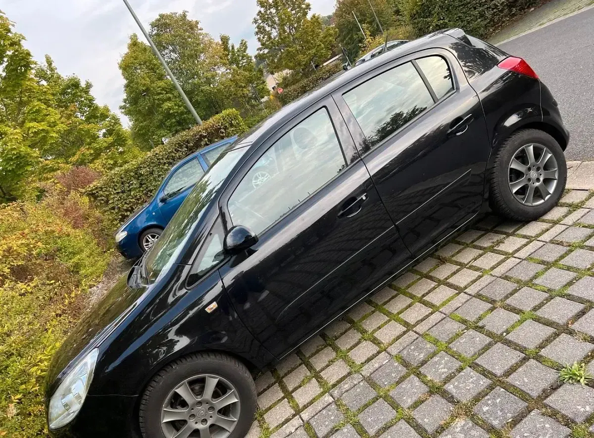 Gebraucht Opel Corsa 90 PS (66 kW) 2006 Schwarz Kleinwagen