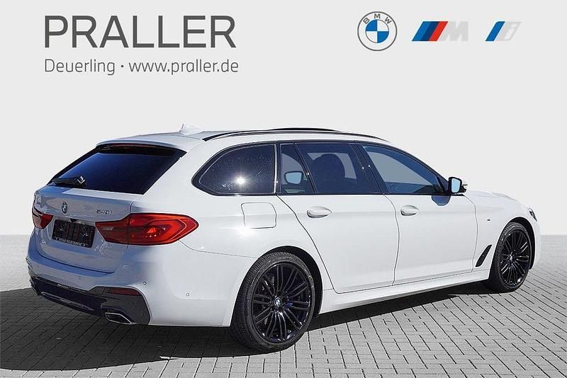 Gebraucht BMW 540 Performance 340 PS (250 kW) 2019 Alpinweiß uni Kombi