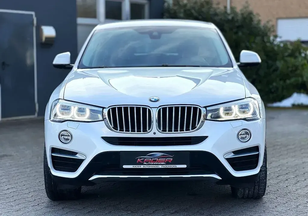 Gebraucht BMW X4 Sport Line 184 PS (135 kW) 2016 Weiß SUV