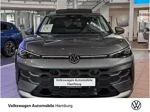 Neu VW T-Roc Style 150 PS (110 kW) 2026 Grau (wolf grey metallic) SUV