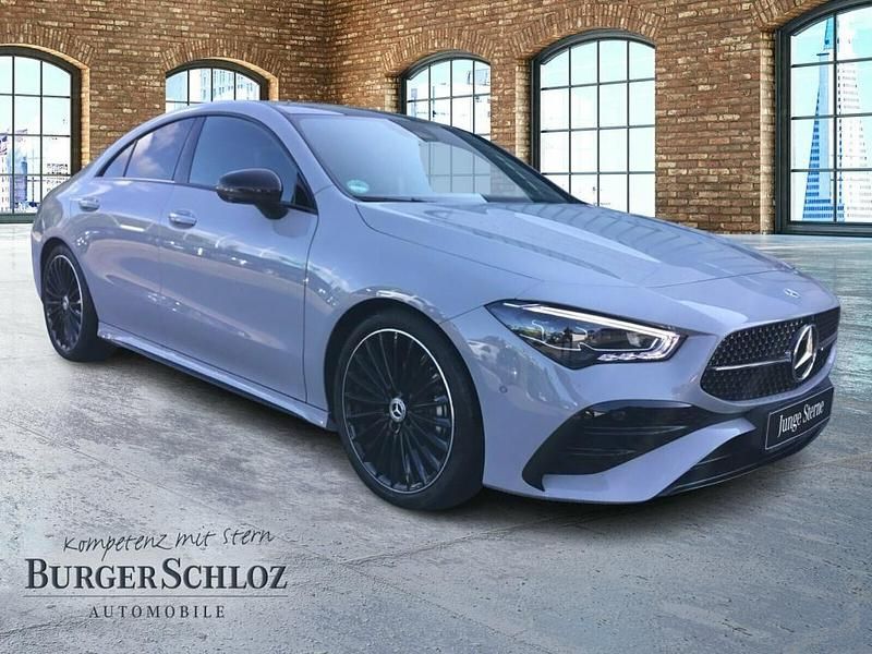 Gebraucht Mercedes CLA180 Night 136 PS (100 kW) 2025 Manufaktur lack manufaktur alp Limousine