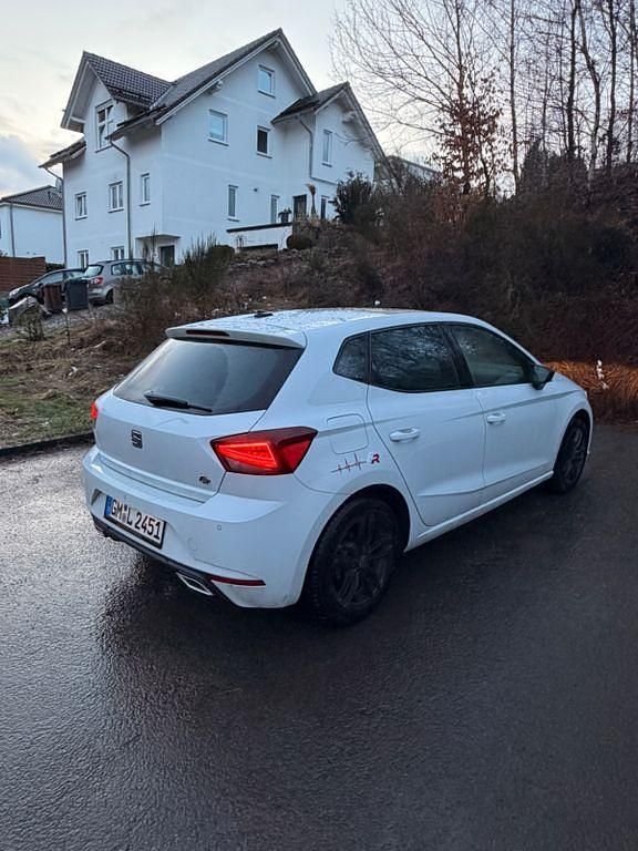 Gebraucht Seat Ibiza FR 150 PS (110 kW) 2019 Weiß Kleinwagen