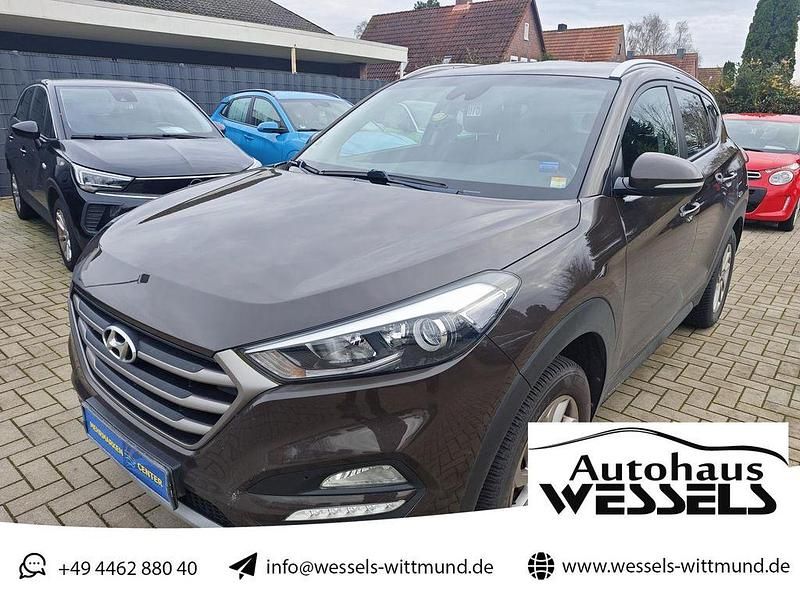 Braun Gebraucht 2016 Hyundai Tucson Advantage SUV | 13.950 € (Fairer Preis) - Bild 1/4
