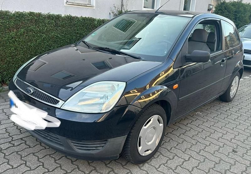 Gebraucht Ford Fiesta 60 PS (44 kW) 2003 Schwarz Kleinwagen