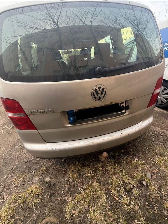 Gebraucht VW Touran Basis 102 PS (75 kW) 2004 Silber Van / Kleinbus