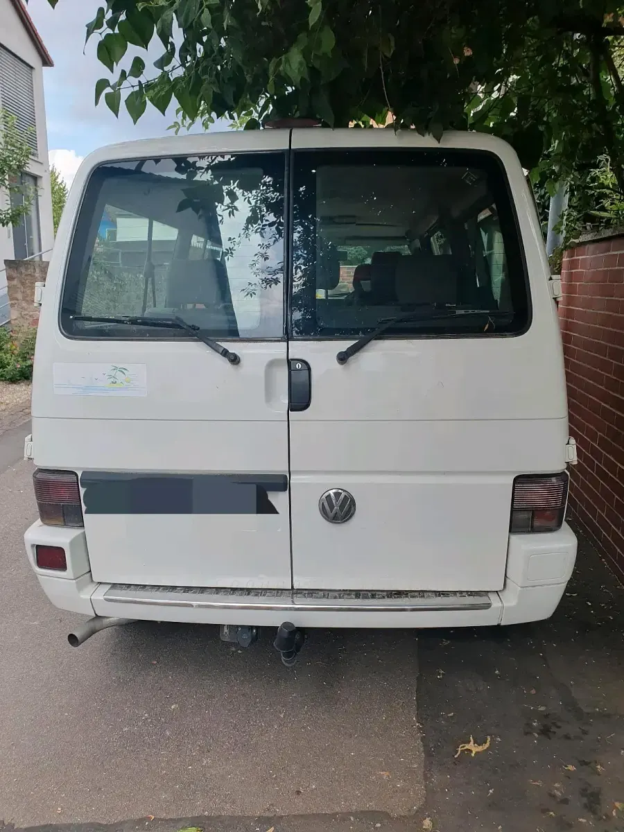 Gebraucht VW T4 81 PS (59 kW) 1993 Weiß Van