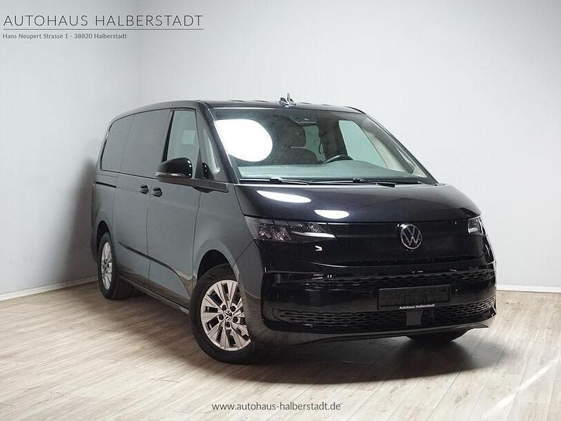 Schwarz Gebraucht 2023 VW T7 Van | 43.289 € (Guter Preis) - Bild 1/3