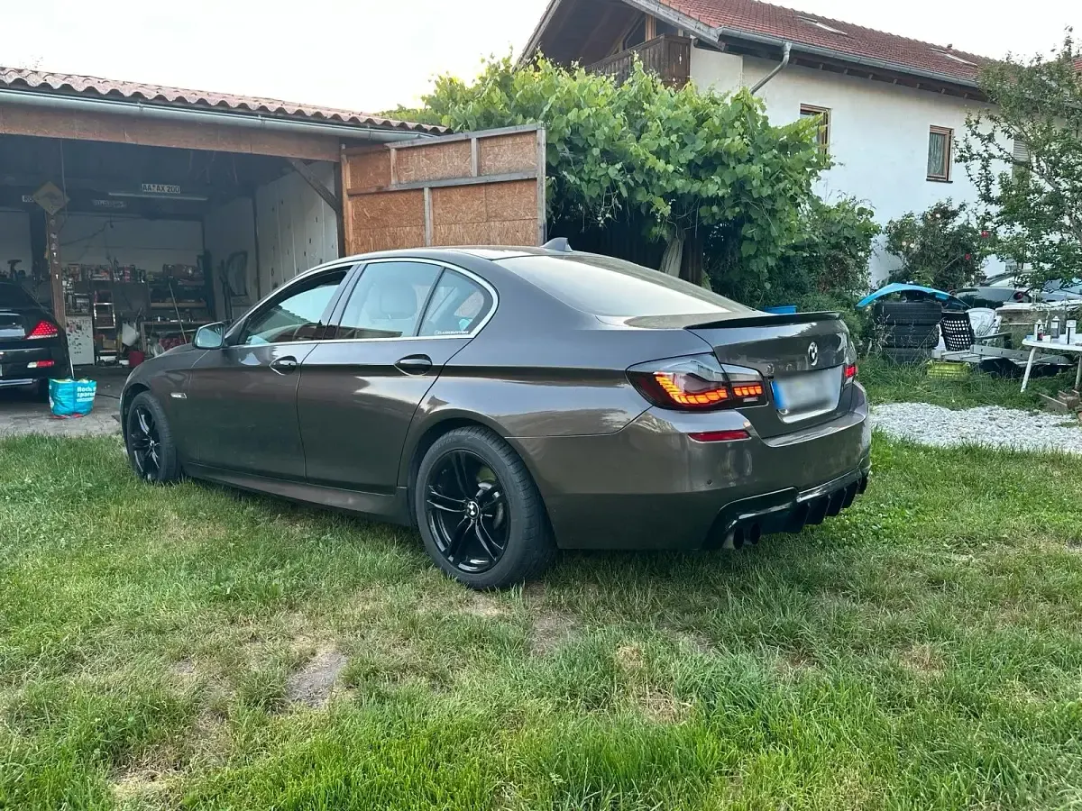 Gebraucht BMW 535 306 PS (225 kW) 2011 Andere farben Limousine