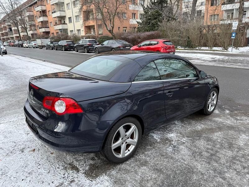 Gebraucht VW Eos 150 PS (110 kW) 2007 Blau Cabrio