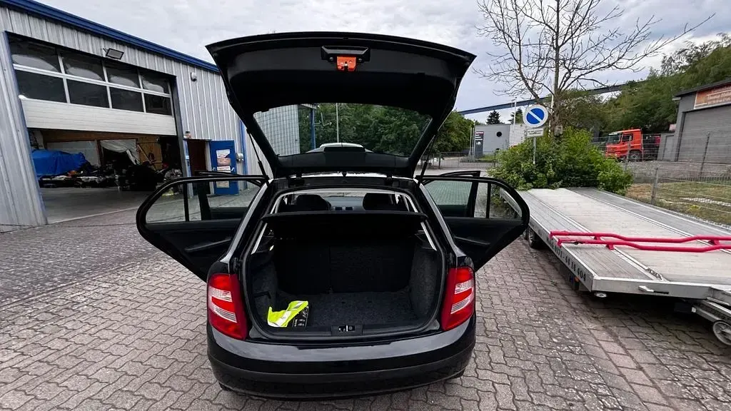 Gebraucht Skoda Fabia 54 PS (39 kW) 2007 Schwarz Limousine