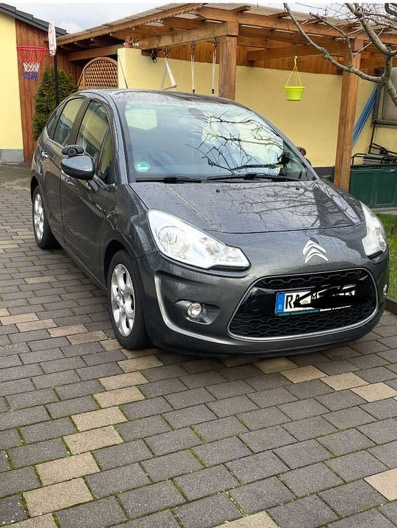 Gebraucht Citroën C3 Exclusive 120 PS (88 kW) 2012 Grau Limousine