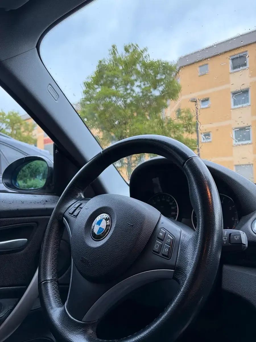 Gebraucht BMW 116 122 PS (89 kW) 2008 Silber Kleinwagen