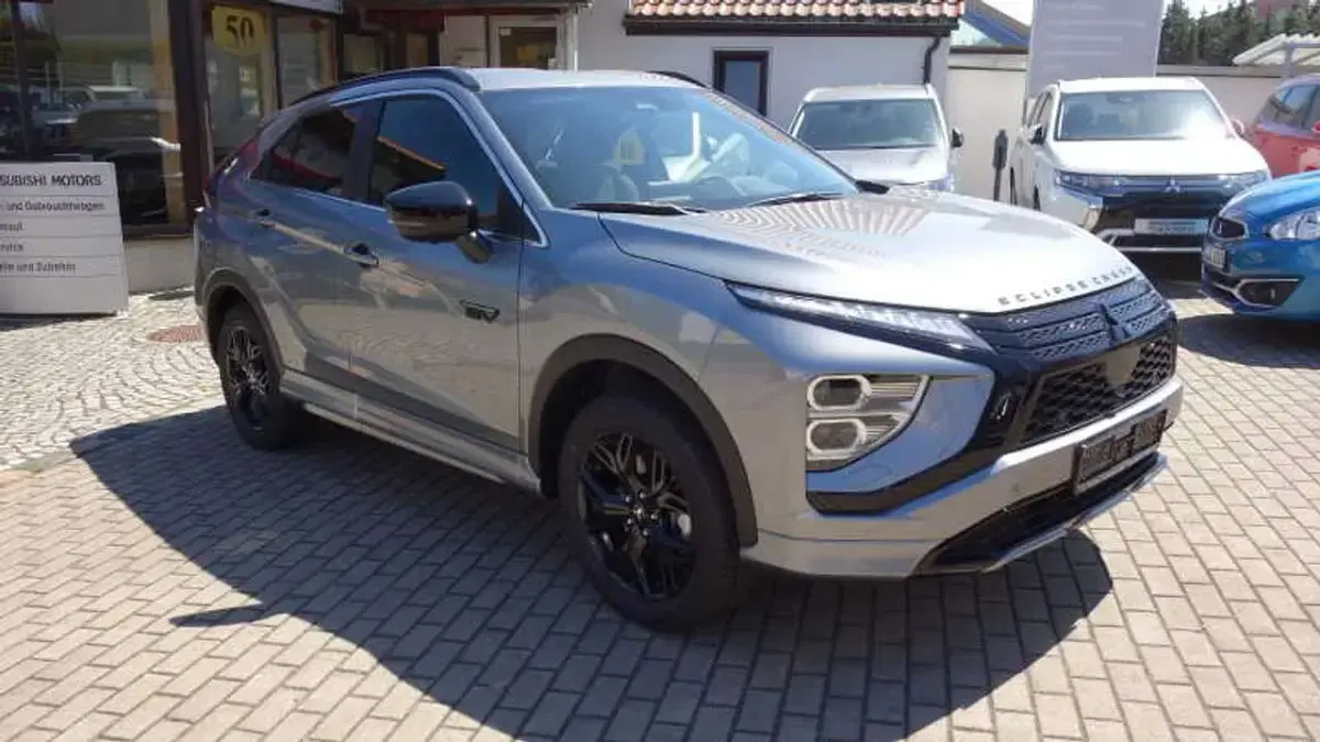 Gebraucht Mitsubishi Eclipse Cross Select 188 PS (138 kW) 2022 Grau SUV