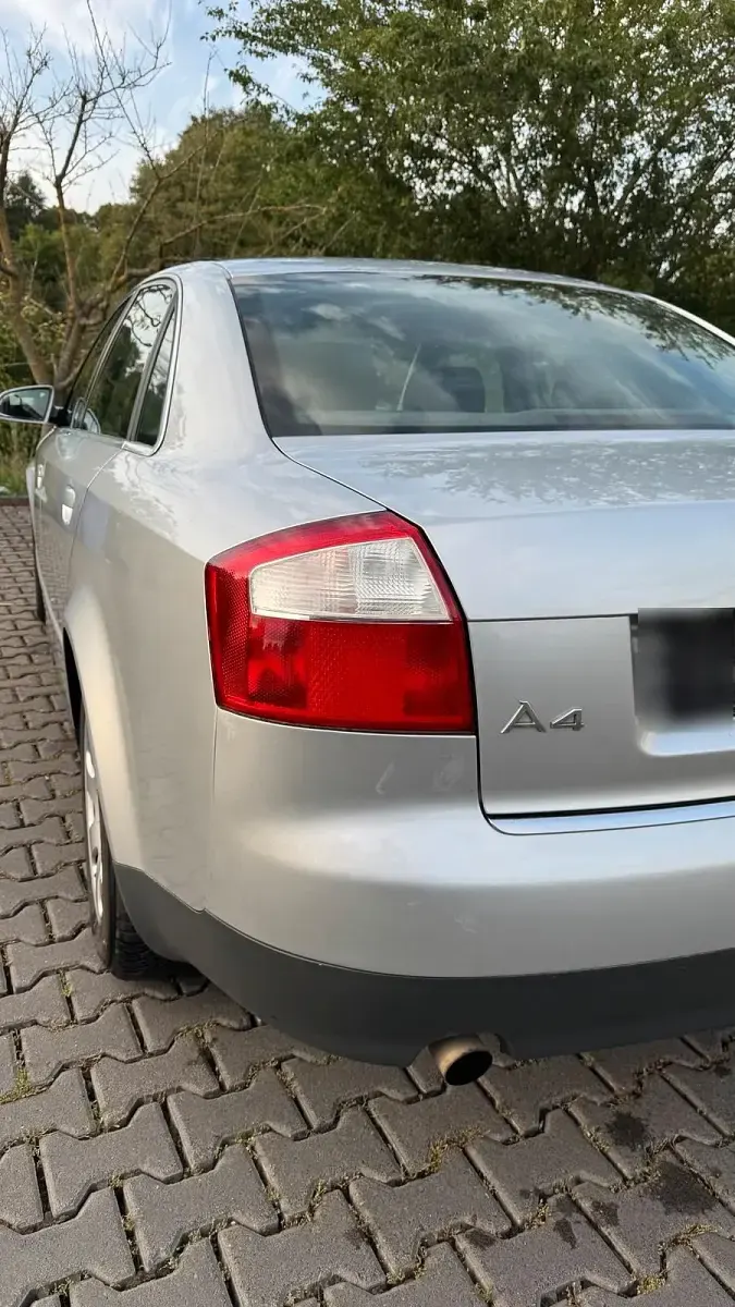 Gebraucht Audi A4 150 PS (110 kW) 2003 Silber Limousine