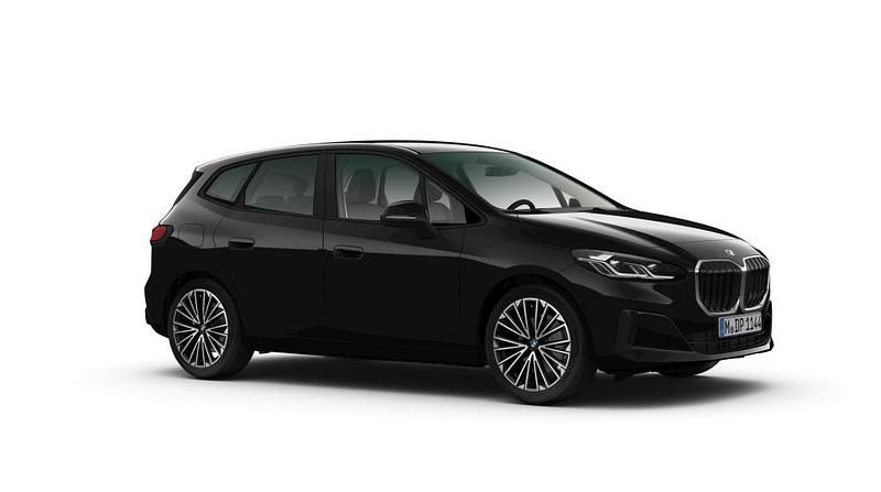 Gebraucht BMW 216 Active Tourer Luxury Line 122 PS (89 kW) 2025 Van / Kleinbus