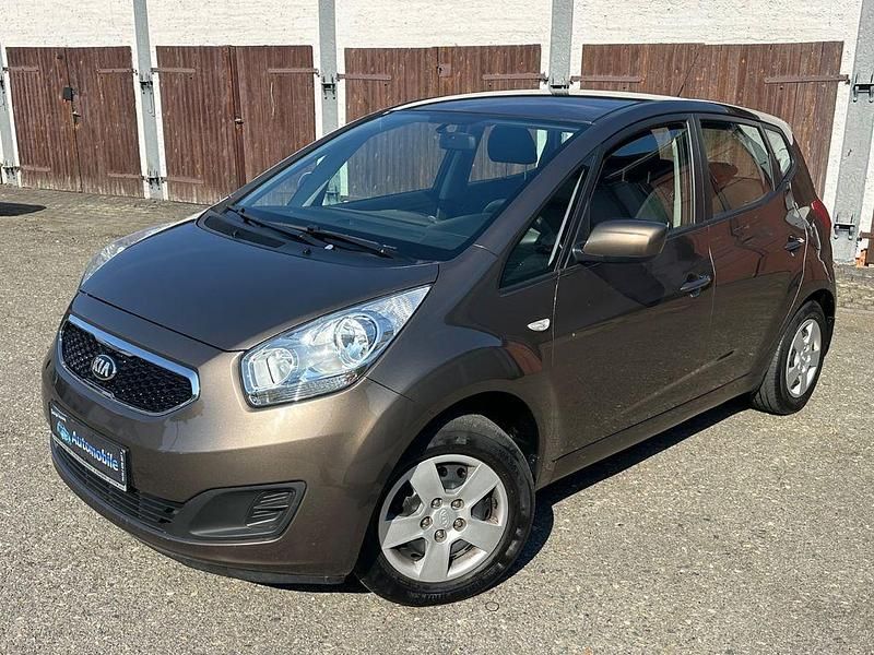 Gebraucht Kia Venga Attract 90 PS (66 kW) 2014 (d5u) sand track Kleinwagen