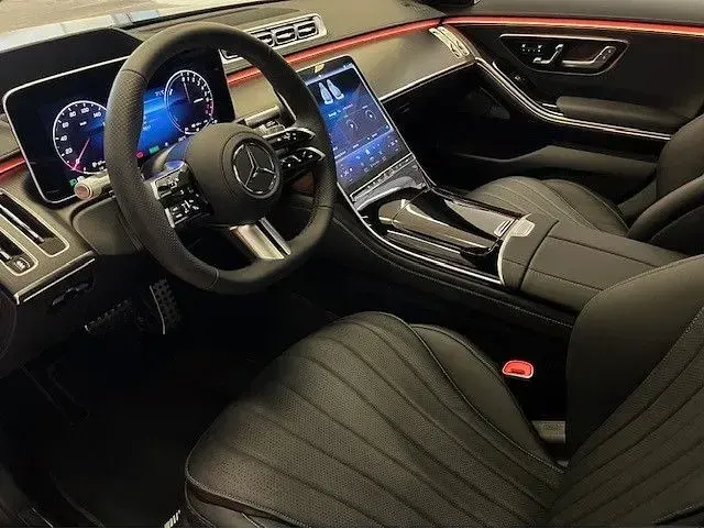 Gebraucht Mercedes S580 AMG line 367 PS (269 kW) 2025 Schwarz Limousine
