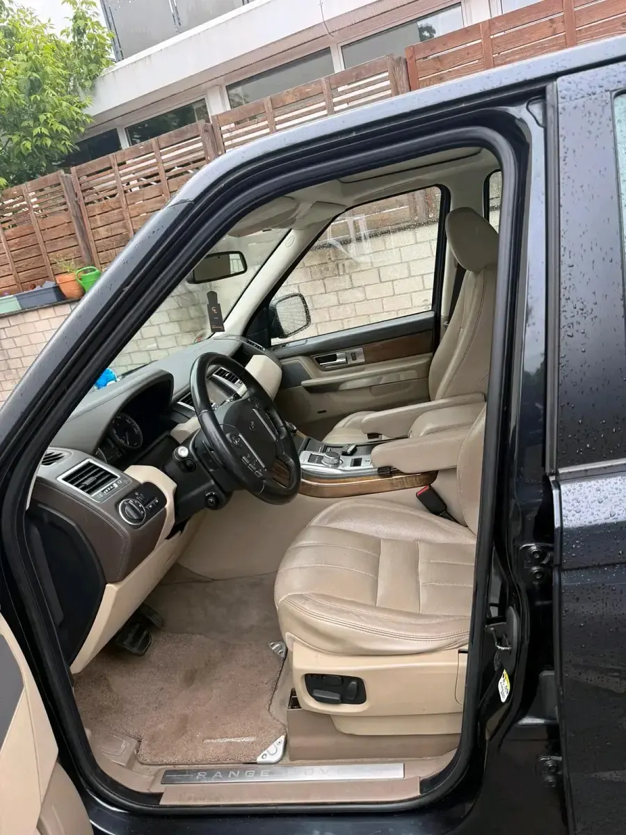 Gebraucht Land Rover Range Rover 211 PS (155 kW) 2011 Schwarz SUV