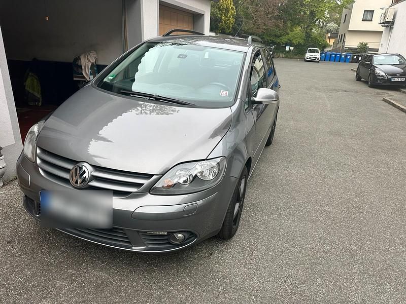 Grau Gebraucht 2008 VW Golf V Kleinwagen | 3.650 € (Fairer Preis) - Bild 1/4