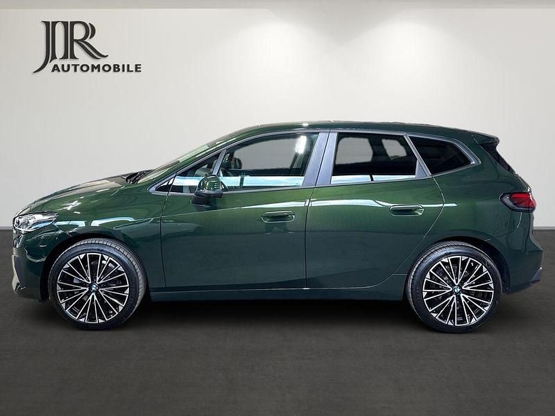 Gebraucht BMW 218 Active Tourer Performance 136 PS (100 kW) 2023 Grün Van / Kleinbus
