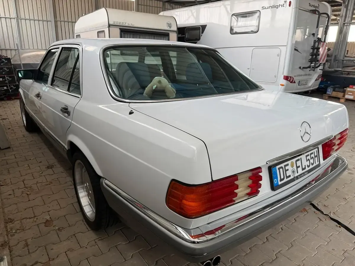 Gebraucht Mercedes S260 SE 1987 Weiß Limousine