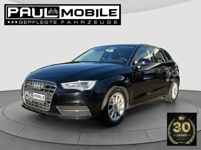 Second-hand Audi A3 Attraction 110 CP (80 kW) 2016 Negru Berlinǎ