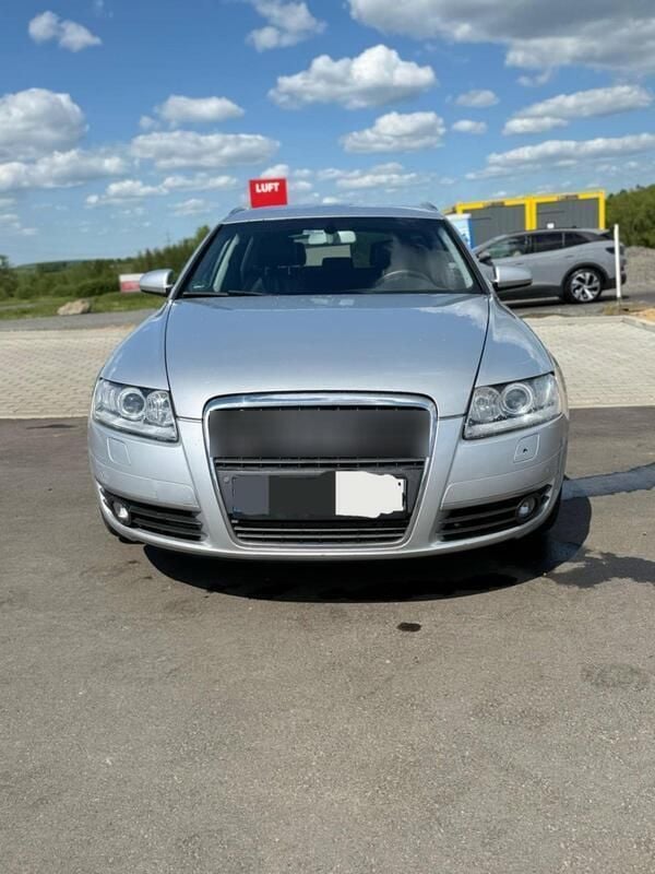 Silber Gebraucht 2007 Audi A6 Kombi | 4.200 € (Guter Preis) - Bild 1/4