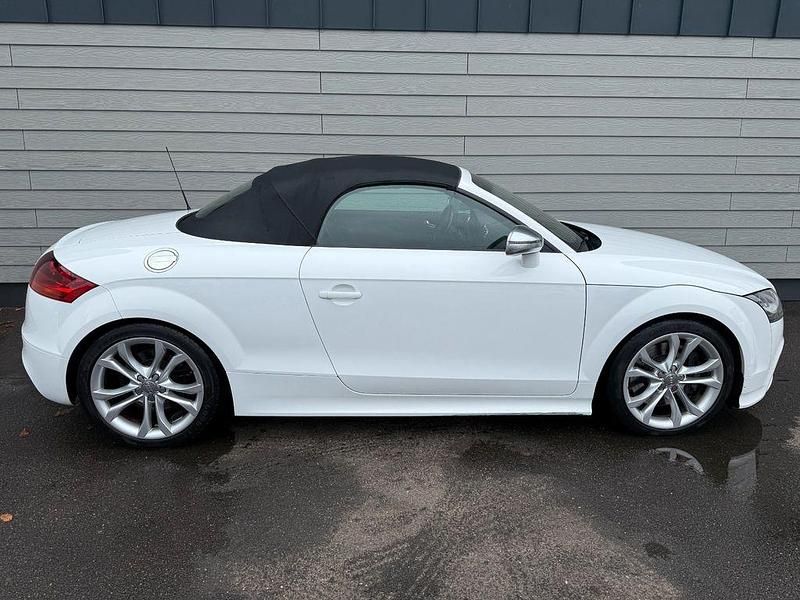 Gebraucht Audi TT Roadster Exclusive 272 PS (200 kW) 2011 Weiß Cabrio
