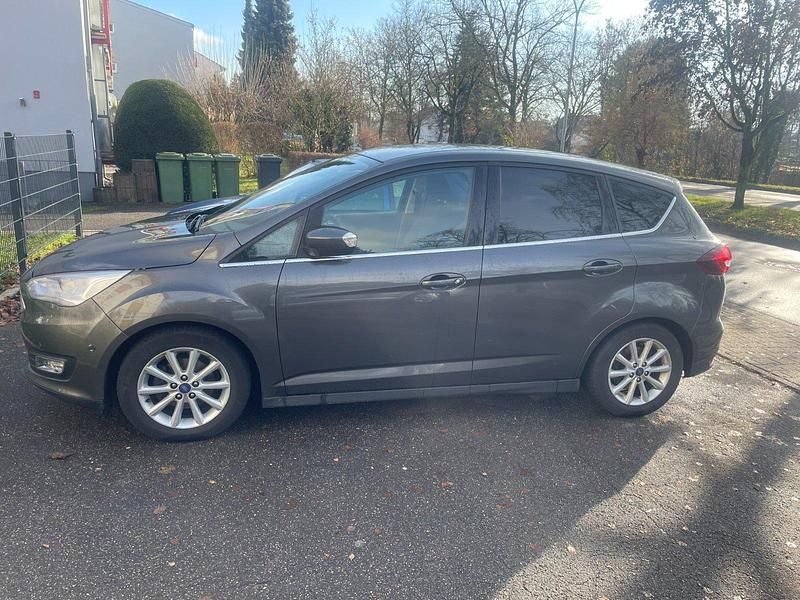 Grau Gebraucht 2016 Ford C-MAX Titanium Van / Kleinbus | 7.300 € (Fairer Preis) - Bild 1/3