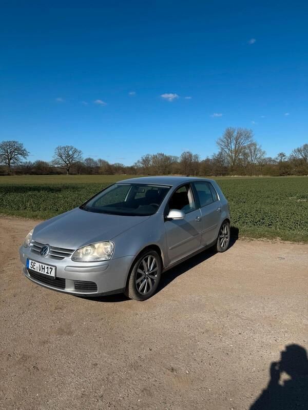 Silber Gebraucht 2005 VW Golf V Kombi | 1.500 € (Superpreis) - Bild 1/4