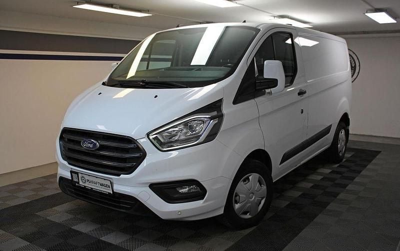 Second-hand Ford Transit Custom 131 CP (96 kW) 2020 Alb Monovolum