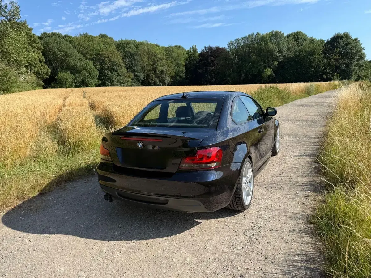 Gebraucht BMW 120 Coupé M Sport 177 PS (130 kW) 2012 Schwarz Coupé