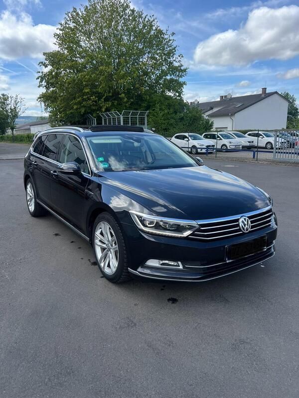 Schwarz Gebraucht 2015 VW Passat Highline Kombi | 15.400 € (Fairer Preis) - Bild 1/4