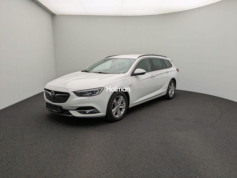 Weiß Gebraucht 2020 Opel Insignia Business Edition Kombi | 8.318 € (Superpreis) - Bild 1/4