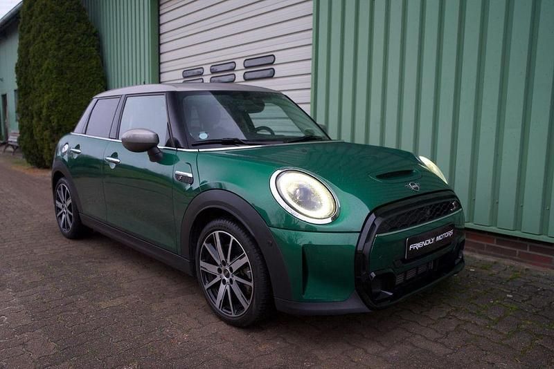 Gebraucht Mini Cooper S 192 PS (141 kW) 2023 Grün Kleinwagen