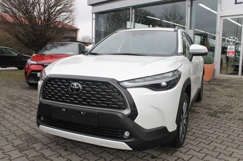 Weiss Neu 2025 Toyota Corolla Cross Style SUV | 34.349 € (Fairer Preis) - Bild 1/4