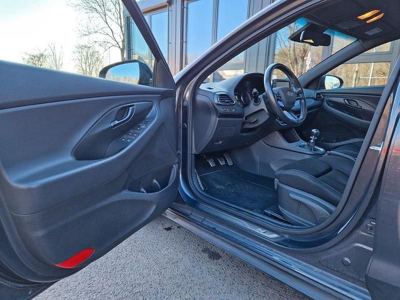 Grau Gebraucht 2020 Hyundai i30 N Performance Limousine | 24.000 € (Guter Preis) - Bild 1/4