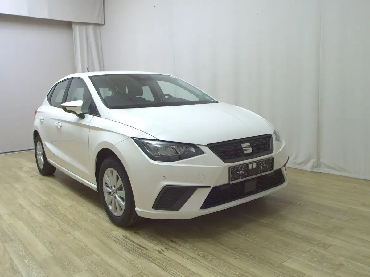 Gebraucht Seat Ibiza Style 95 PS (69 kW) 2023 Weiß Kleinwagen