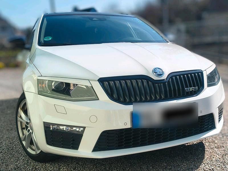 Gebraucht Skoda Octavia RS 220 PS (161 kW) 2013 Weiß Kombi