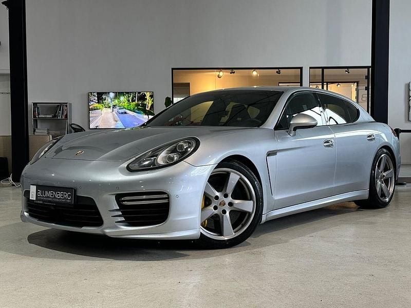 Gebraucht Porsche Panamera Turbo 519 PS (381 kW) 2013 Silber Limousine