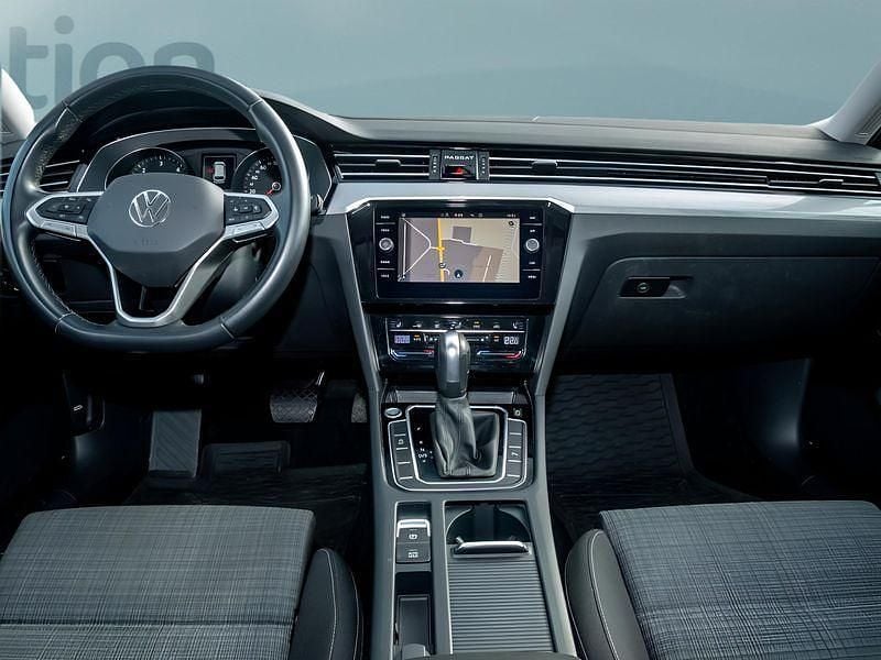 Gebraucht VW Passat 150 PS (110 kW) 2021 Schwarz Kombi