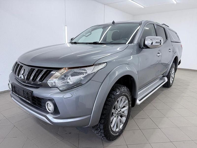 Gebraucht Mitsubishi L200 154 PS (113 kW) 2018 Grau Pickup