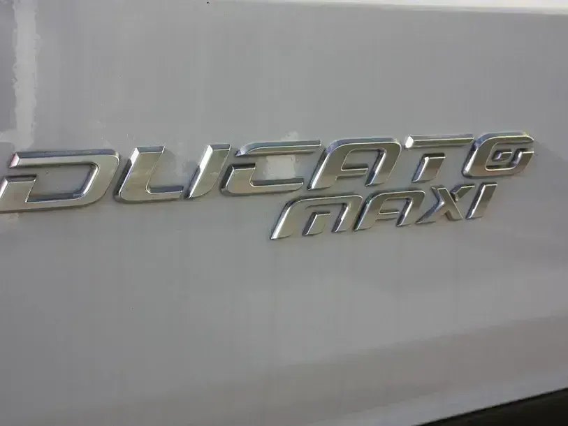 Gebraucht Fiat Ducato 140 PS (102 kW) 2023 Weiss Van