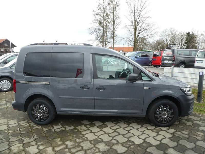 Second-hand VW Caddy 102 CP (75 kW) 2020 Gri Monovolum
