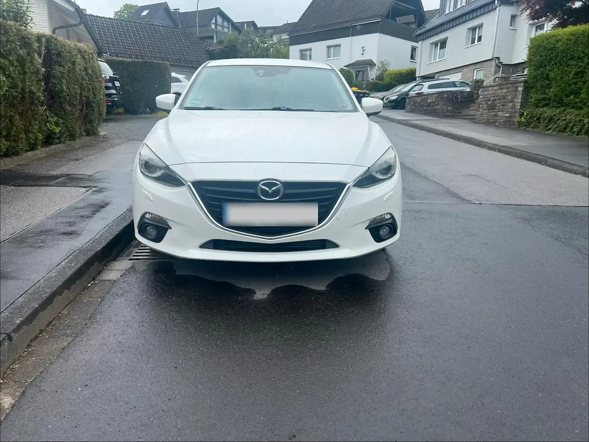 Gebraucht Mazda 3 150 PS (110 kW) 2017 Weiß Limousine